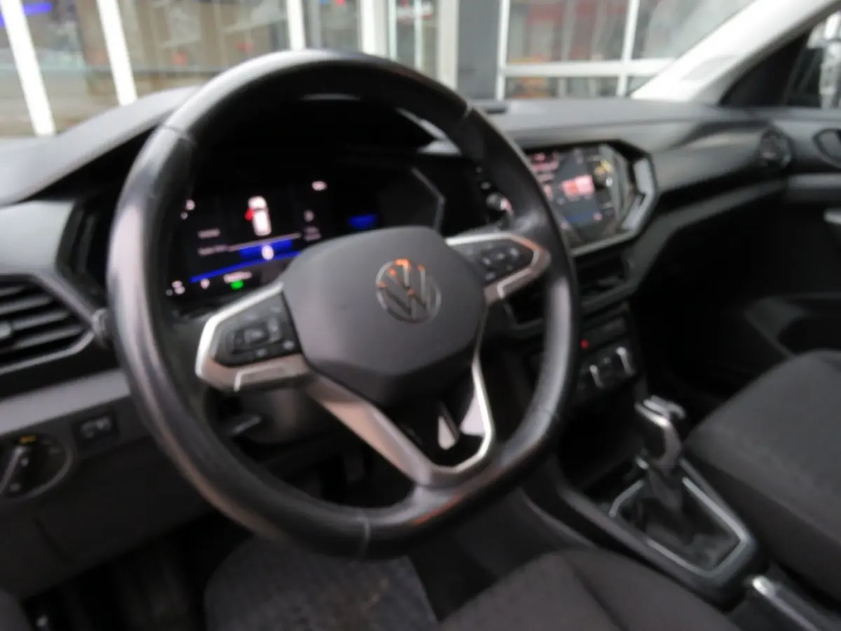 1.0 TSI DSG-aut. / Trekhaak / Camera / Navi / Stoelverw. / BOVAG garantie