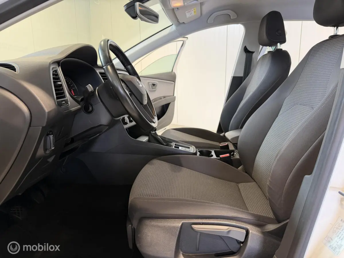 1.0 EcoTSI Style Business Intense, Navigatie|Carplay|Cruise |Pdc|Lm|1e Eig.