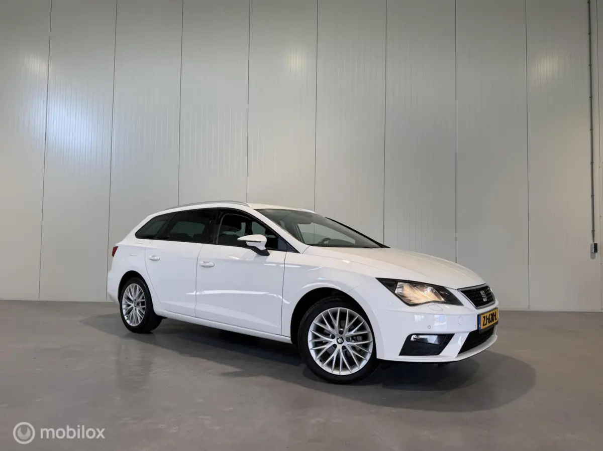 1.0 EcoTSI Style Business Intense, Navigatie|Carplay|Cruise |Pdc|Lm|1e Eig.