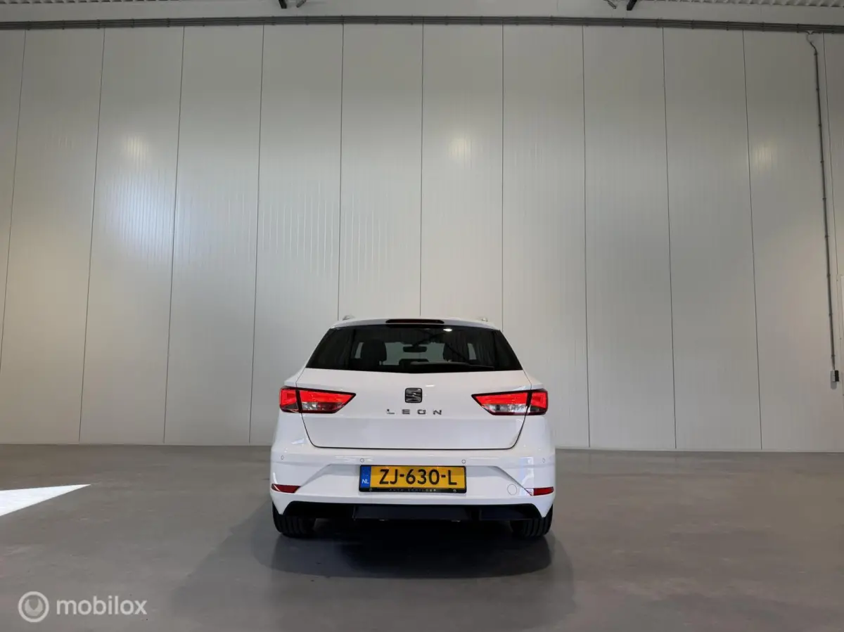 1.0 EcoTSI Style Business Intense, Navigatie|Carplay|Cruise |Pdc|Lm|1e Eig.