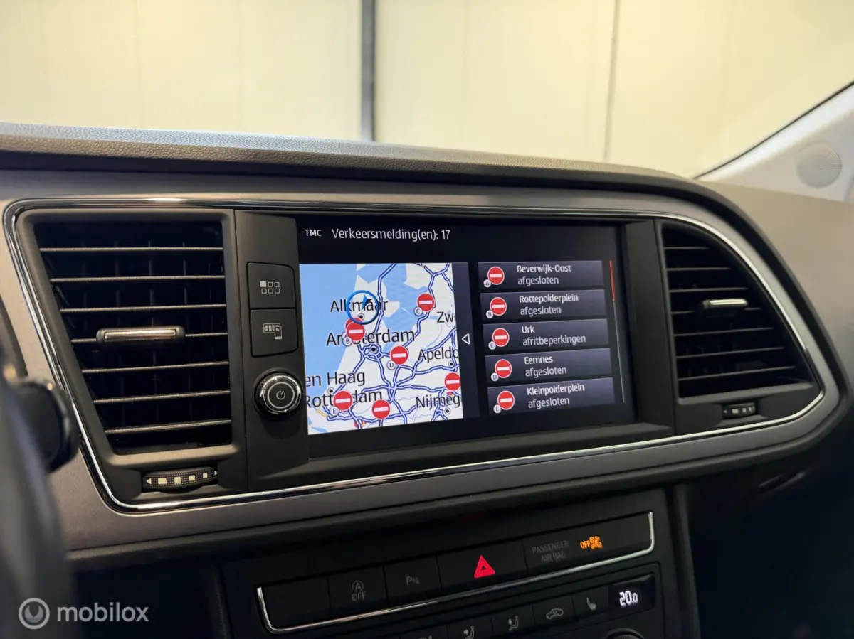 1.0 EcoTSI Style Business Intense, Navigatie|Carplay|Cruise |Pdc|Lm|1e Eig.