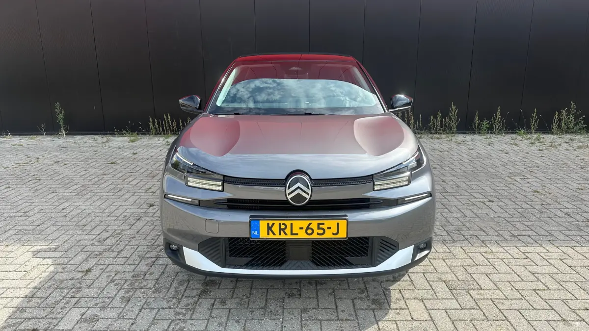 Collection | Achteruitrijcamera met Top Rear Vision (180° weergave van ruimte achter de auto) | Automatische airconditioning met actief carbonfilter | Elektrisch verstel- en verwarmbare bui