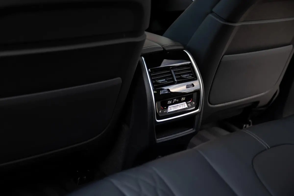 xDrive45e M-Sport 4-Wielsturing Carbon CoPilot VOL