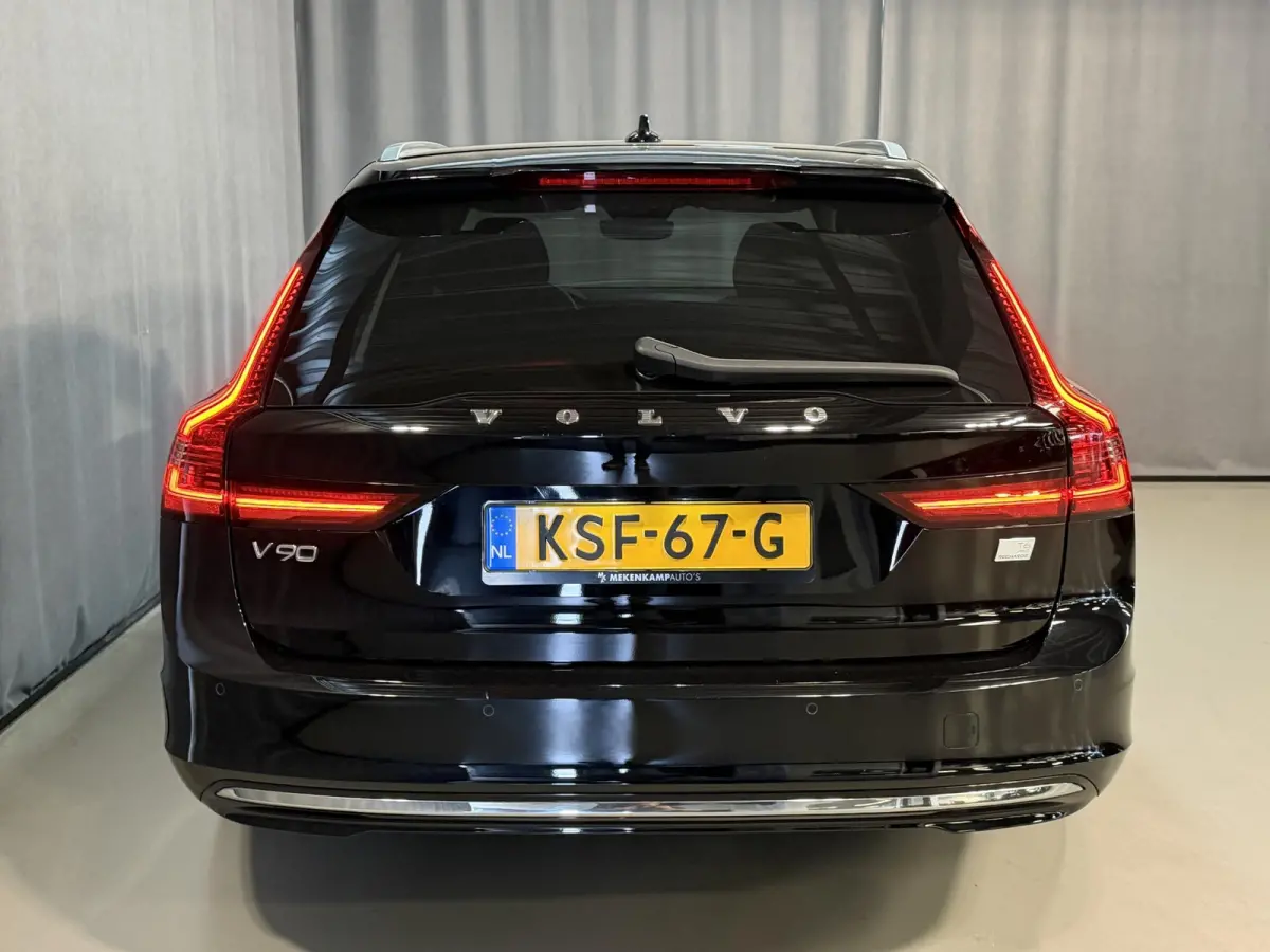 2.0 T6 PHEV AWD Plus Bright 19"/Leder + memory l + r/Stoel + stuurverwarming/Adaptieve cruise/Harman Kardon/Dodehoek/Elektrische klep/Keyless