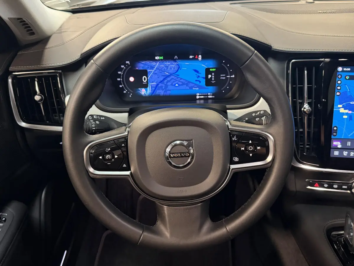 2.0 T6 PHEV AWD Plus Bright 19"/Leder + memory l + r/Stoel + stuurverwarming/Adaptieve cruise/Harman Kardon/Dodehoek/Elektrische klep/Keyless