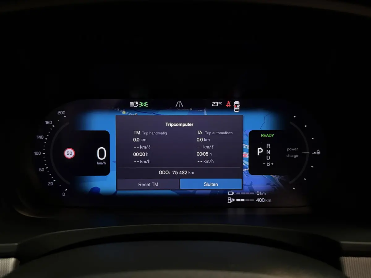 2.0 T6 PHEV AWD Plus Bright 19"/Leder + memory l + r/Stoel + stuurverwarming/Adaptieve cruise/Harman Kardon/Dodehoek/Elektrische klep/Keyless
