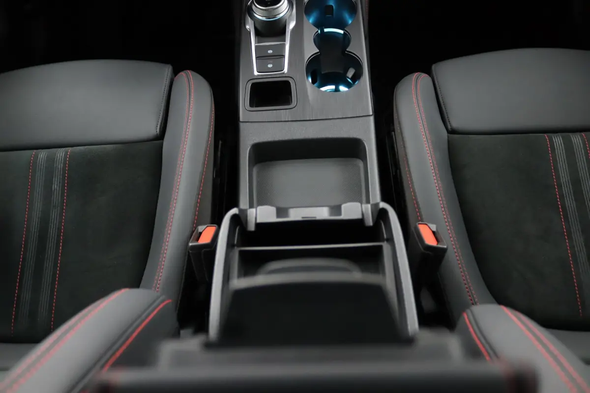 2.5 PHEV ST-Line X | Winterpack | Matrix LED | Elek. AGR Stoelen | 360 Camera | Head-Up | B&O Audio | CarPlay/Android Auto