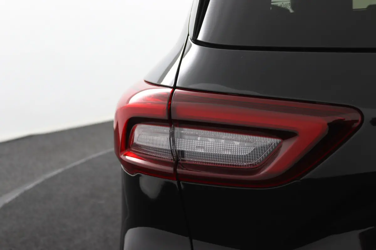 2.5 PHEV ST-Line X | Winterpack | Matrix LED | Elek. AGR Stoelen | 360 Camera | Head-Up | B&O Audio | CarPlay/Android Auto