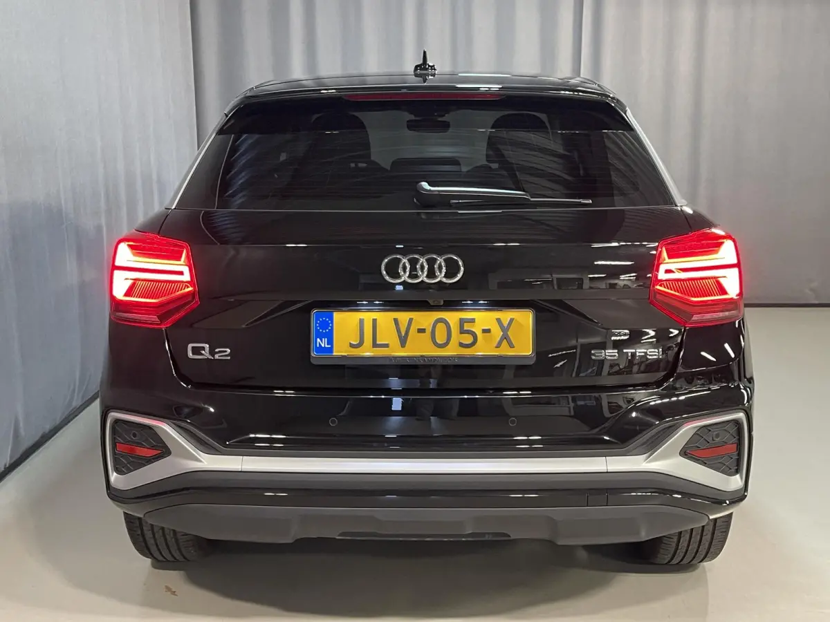 35 TFSI S Edition 17"/Matrix LED/Camera/Adaptieve cruise/Keyless/PDC v+a/Stoelverwarming/Apple Carplay & Android Auto