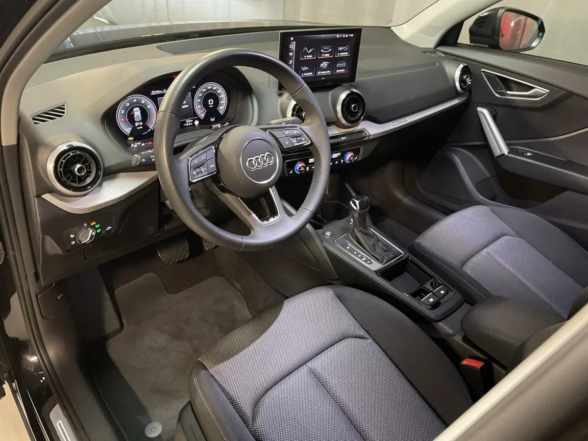 35 TFSI S Edition 17"/Matrix LED/Camera/Adaptieve cruise/Keyless/PDC v+a/Stoelverwarming/Apple Carplay & Android Auto