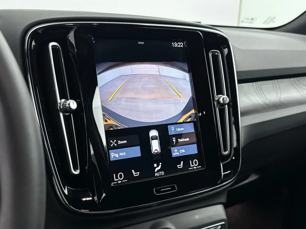 T4 Plug-in hybrid Plus Bright | 19" | Leder / Nubuck | Elektr. verst. Stoelen | Trekhaak | Harman Kardon | Adaptieve cruise | BLIS | Stoel/stuurverwarming