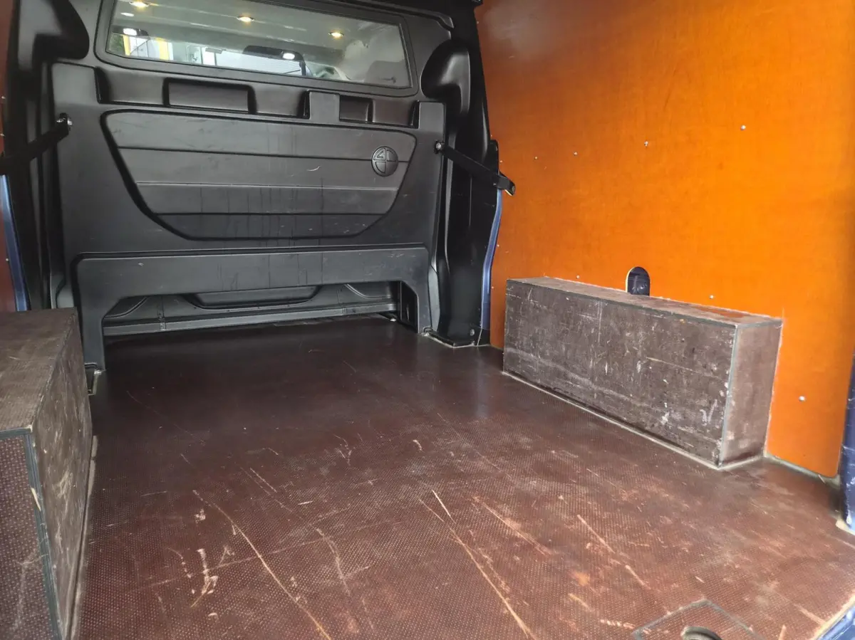 2.0 TDCI L2H1 DC 6-zits Airco 170pk
