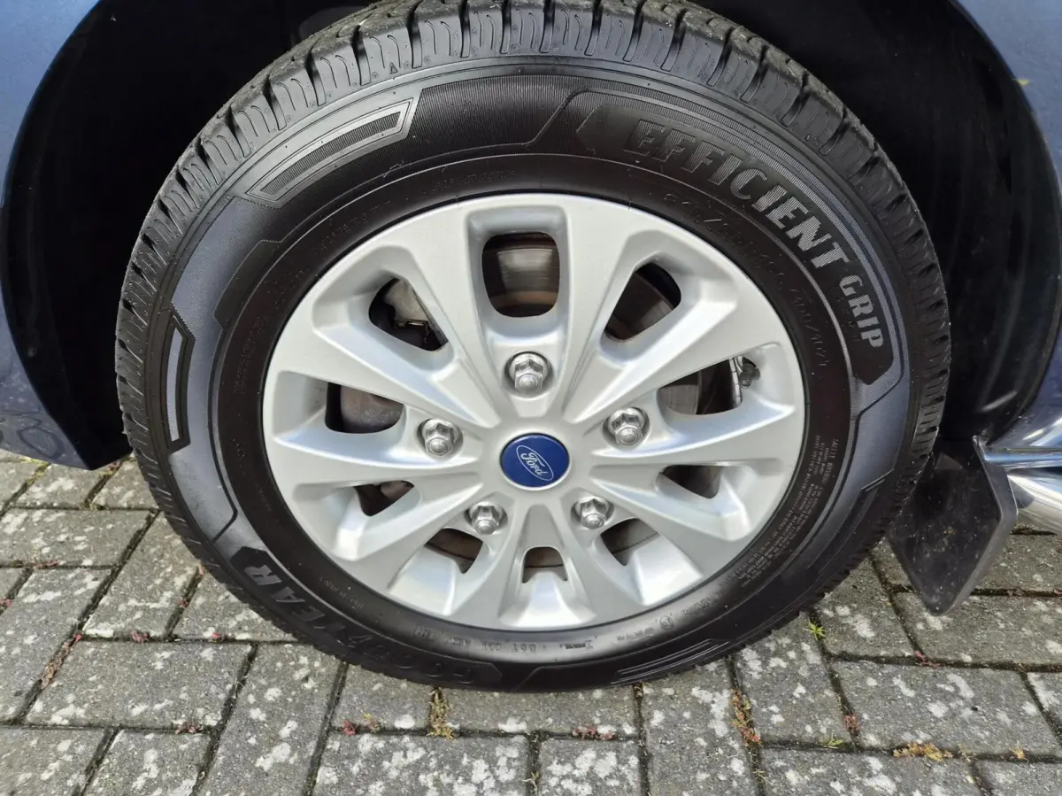 2.0 TDCI L2H1 DC 6-zits Airco 170pk