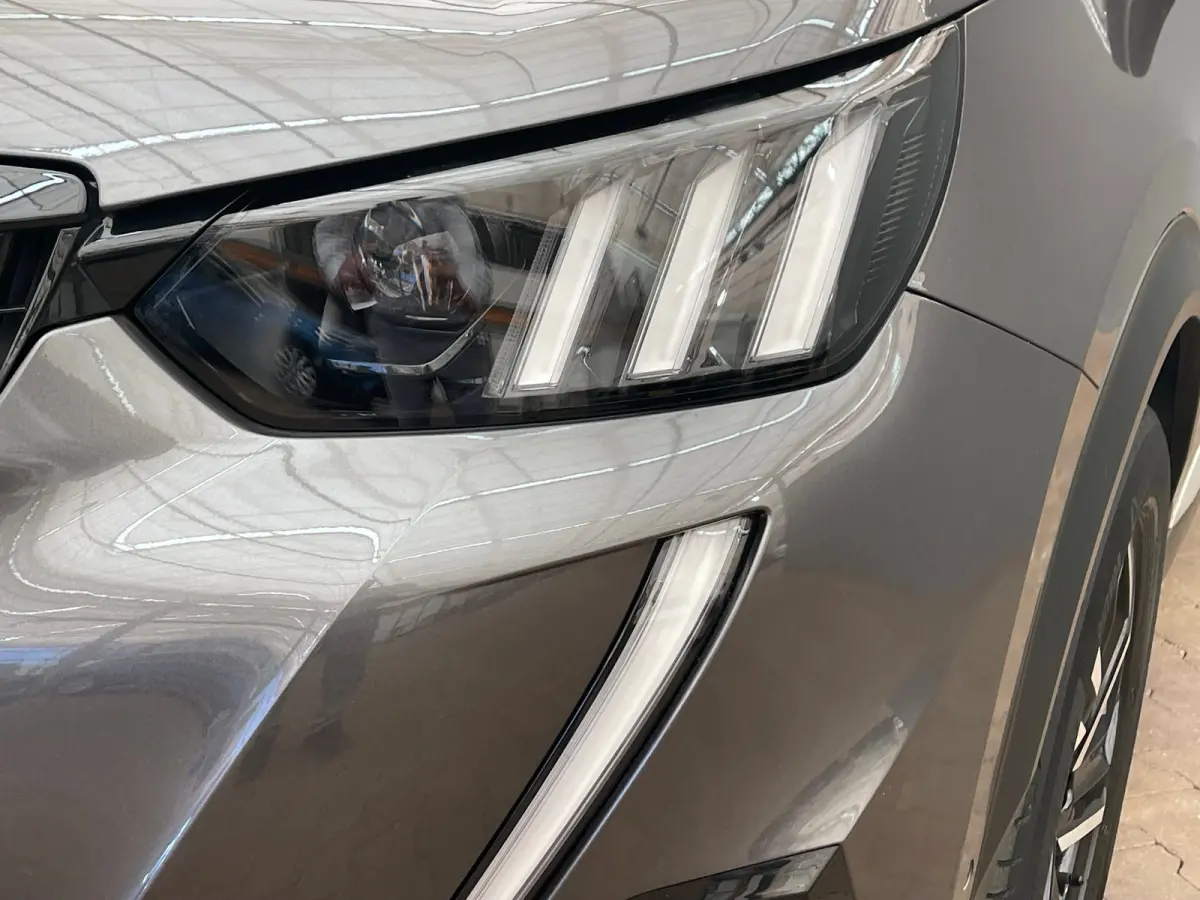 1.2 PureTech GT Nieuw binnen! | Automaat! | Camera | Clima | Cruise | Carplay | Keyless start | 17 LMV | 58.000KM!| Achteruitrijcamera | Airco (automatisch) | Centrale deurvergrendeling met 