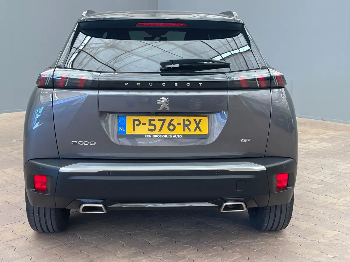 1.2 PureTech GT Nieuw binnen! | Automaat! | Camera | Clima | Cruise | Carplay | Keyless start | 17 LMV | 58.000KM!| Achteruitrijcamera | Airco (automatisch) | Centrale deurvergrendeling met 