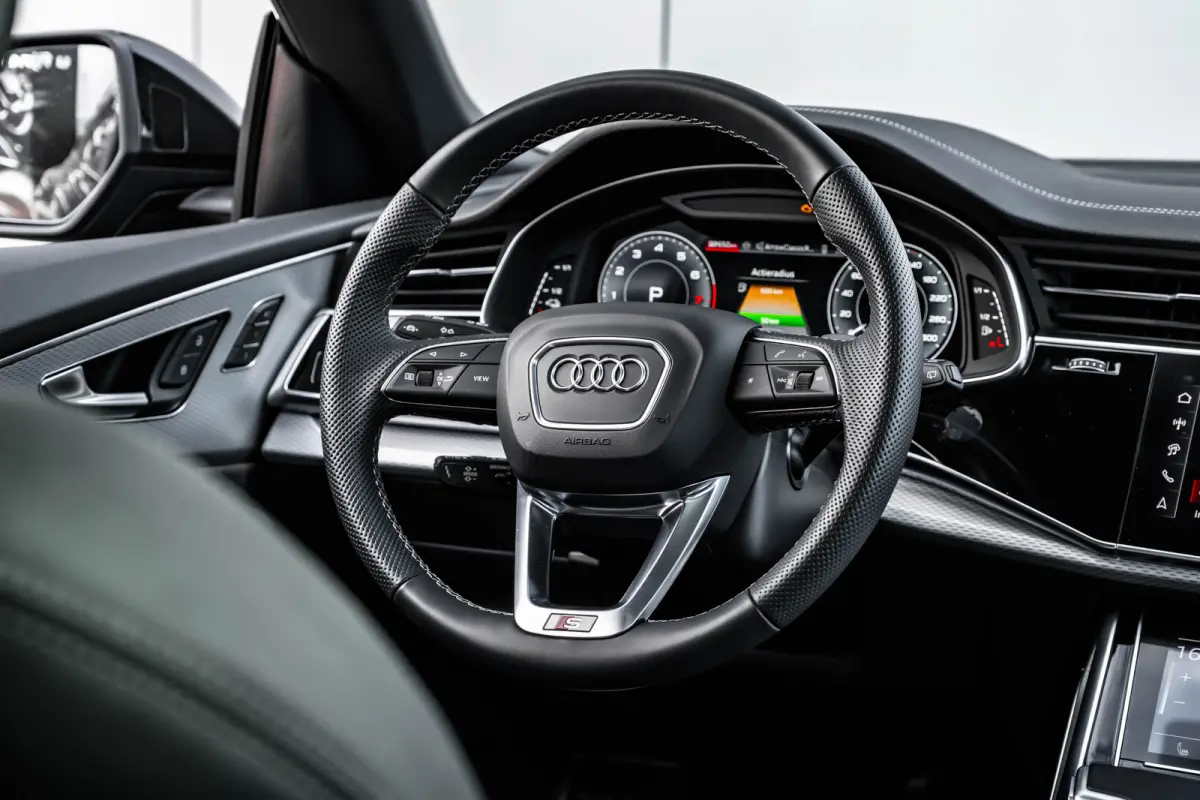 55 TFSI e quattro Pro Line S 394PK | Trekhaak | Panorama Dak | 360 Camera | Sfeerverlichting | Stoelverw. voor&achter