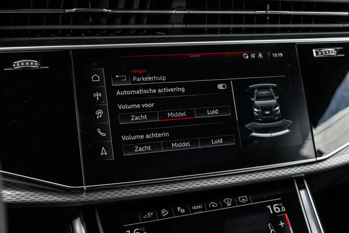 55 TFSI e quattro Pro Line S 394PK | Trekhaak | Panorama Dak | 360 Camera | Sfeerverlichting | Stoelverw. voor&achter