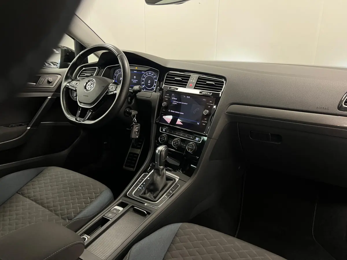 1.5 TSI Highline / STOELVERW. / DSG AUTOMAAT / NAVI / TREKH. /