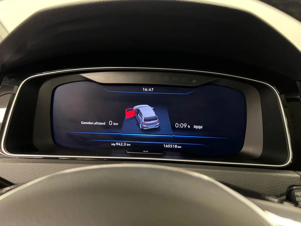 1.5 TSI Highline / STOELVERW. / DSG AUTOMAAT / NAVI / TREKH. /