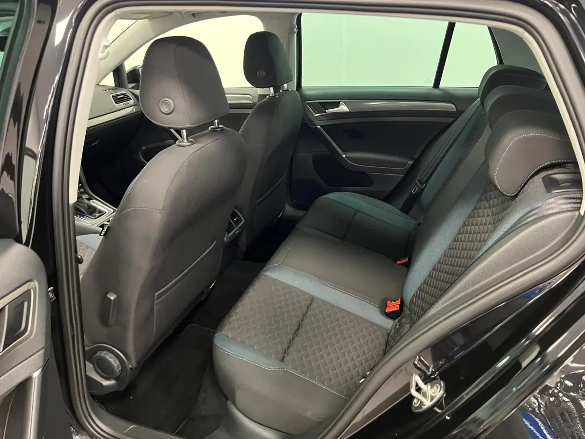 1.5 TSI Highline / STOELVERW. / DSG AUTOMAAT / NAVI / TREKH. /