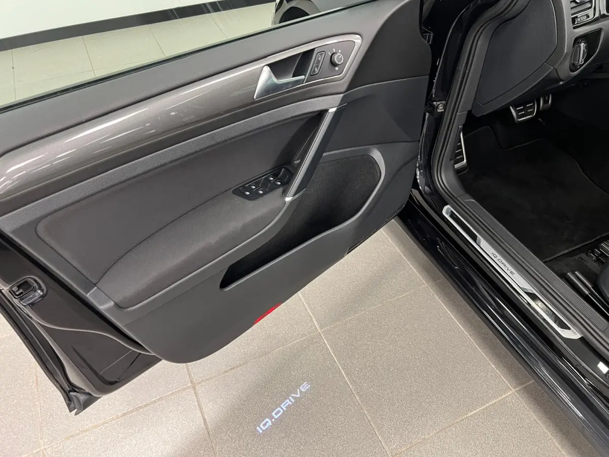 1.5 TSI Highline / STOELVERW. / DSG AUTOMAAT / NAVI / TREKH. /