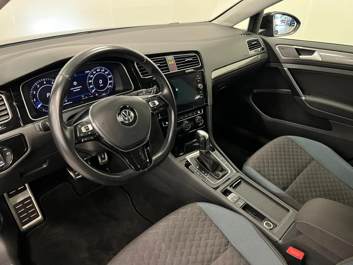 1.5 TSI Highline / STOELVERW. / DSG AUTOMAAT / NAVI / TREKH. /