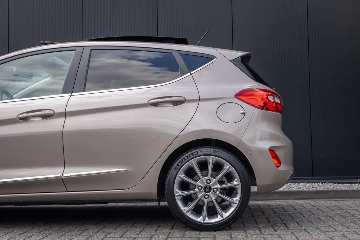 1.0 EcoBoost Vignale | 100% dealer o.h. | Nieuwstaat | Full options