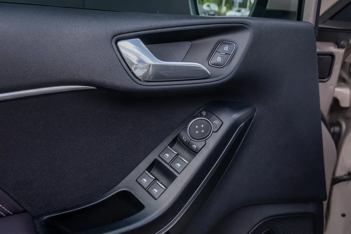 1.0 EcoBoost Vignale | 100% dealer o.h. | Nieuwstaat | Full options