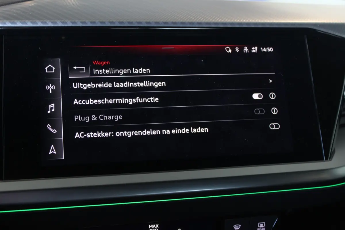 35 Launch edition Advanced 55 kWh Carplay | Stoelverw. | Pricavy glass | LED Matrix | Sportstoelen | 19" LMV | PDC V+A