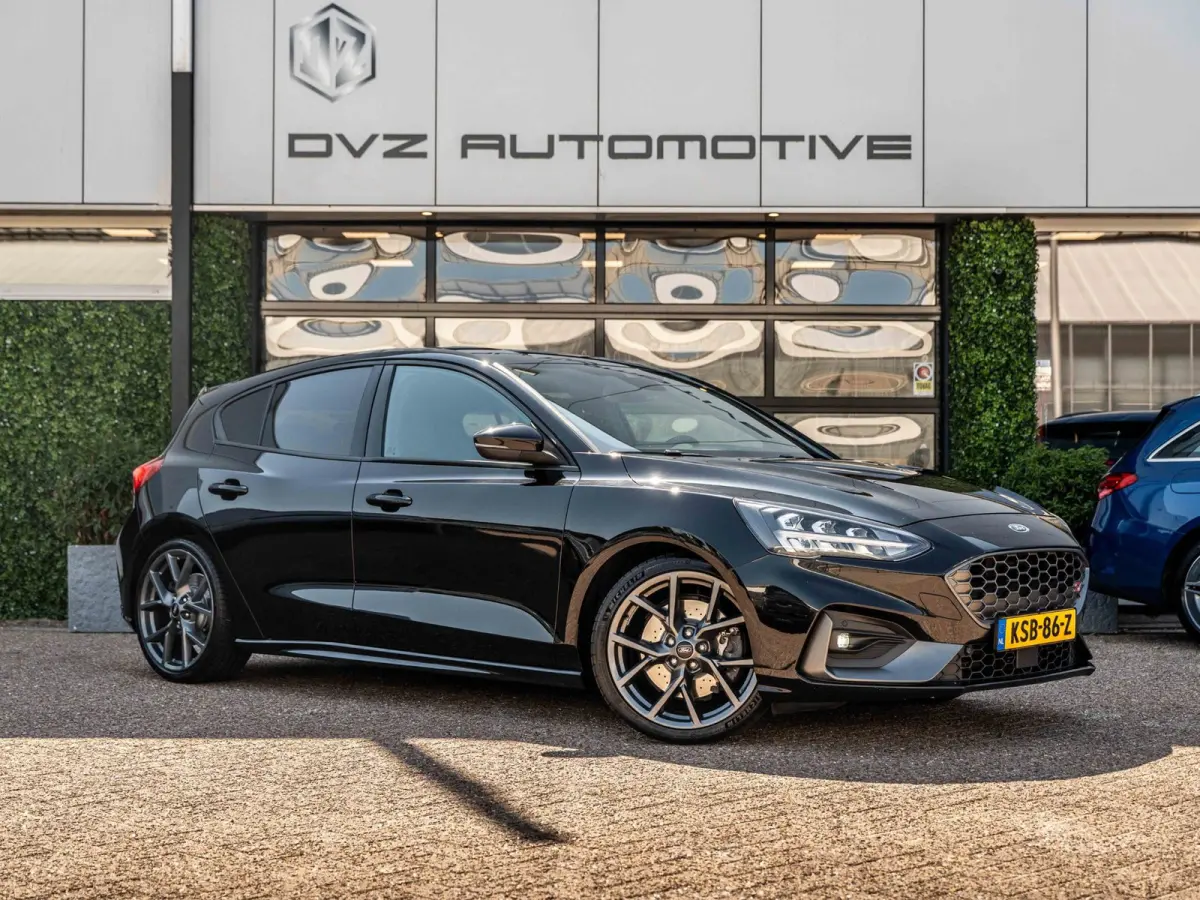 2.3 EcoBoost ST-3 | B&O | Camera | Winter Pack