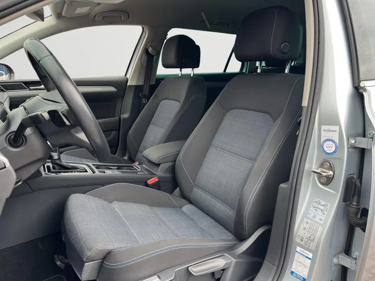 1.4 TSI PHEV GTE Business | Trekhaak | A.Camera | Winterpakket | ACC |