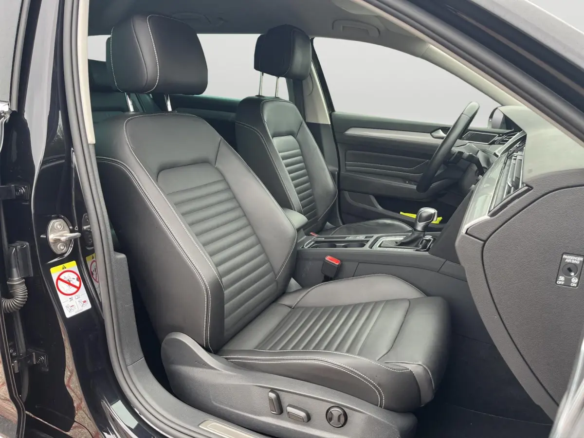 1.4 TSI PHEV GTE Business Trekhaak | Leder | Elec. Klep |