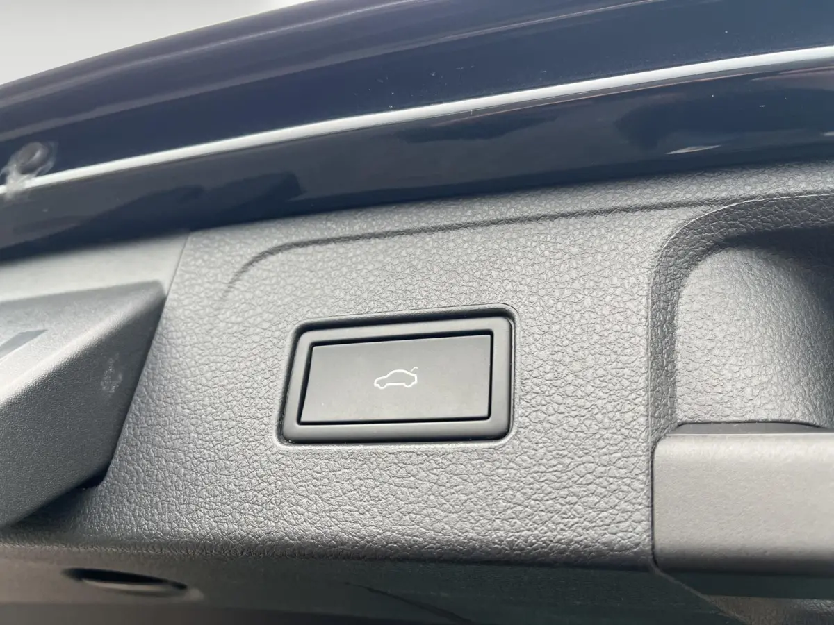 1.4 TSI PHEV GTE Business Trekhaak | Leder | Elec. Klep |