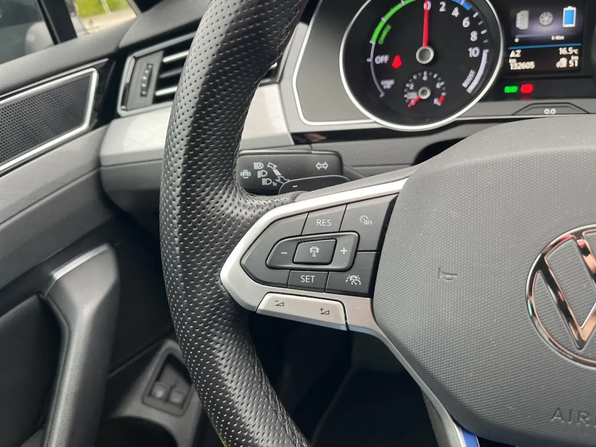 1.4 TSI PHEV GTE Business Trekhaak | Leder | Elec. Klep |