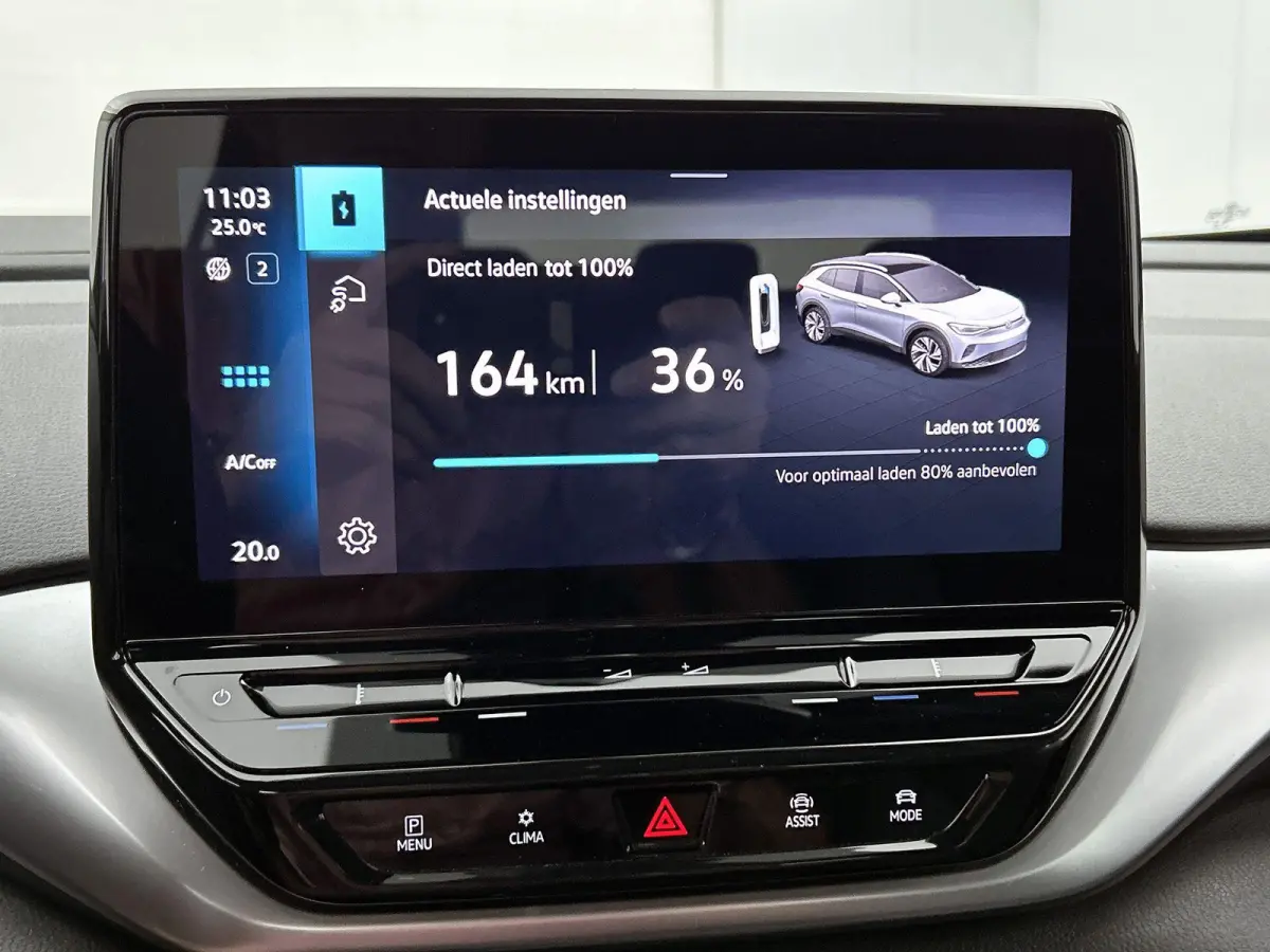 Pro 77 kWh 204 PK | SoH 96% | Parkeersensoren | Navi by Shop | Airco |