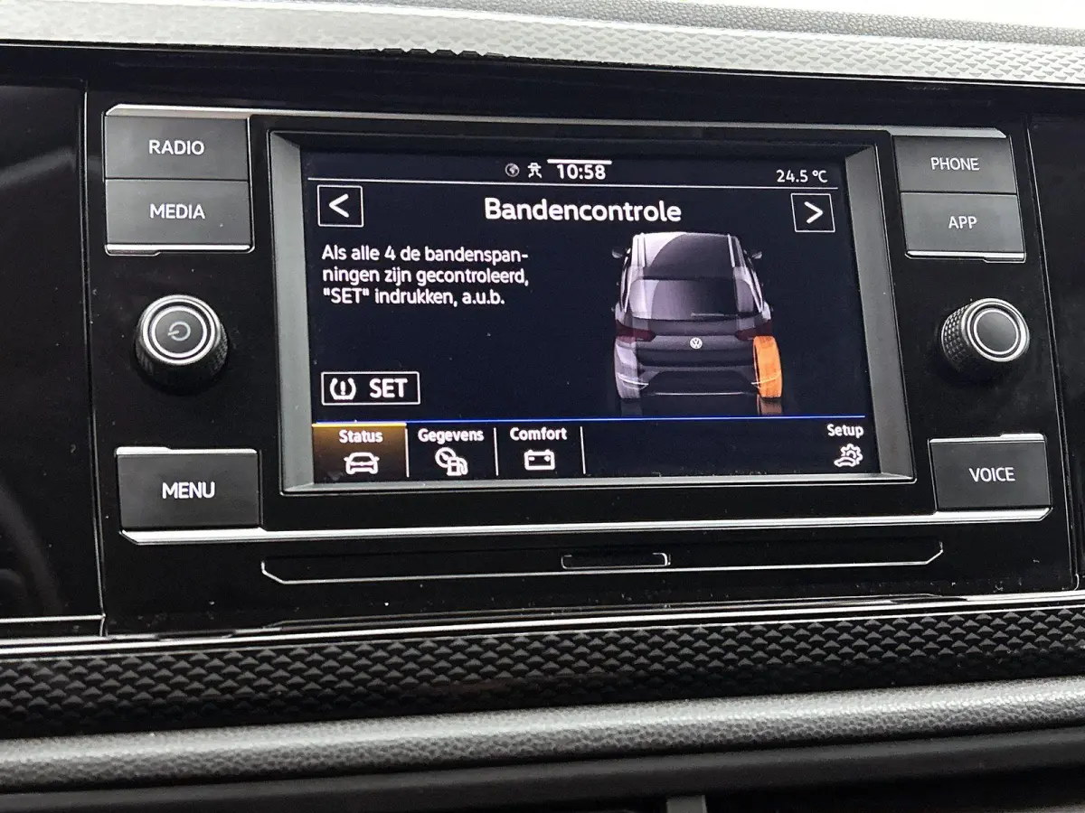 1.0 TSI Life Edition | 95 PK | Digital Cockpit | Airco | Parkeercamera | Keyless | Carplay / Android Auto