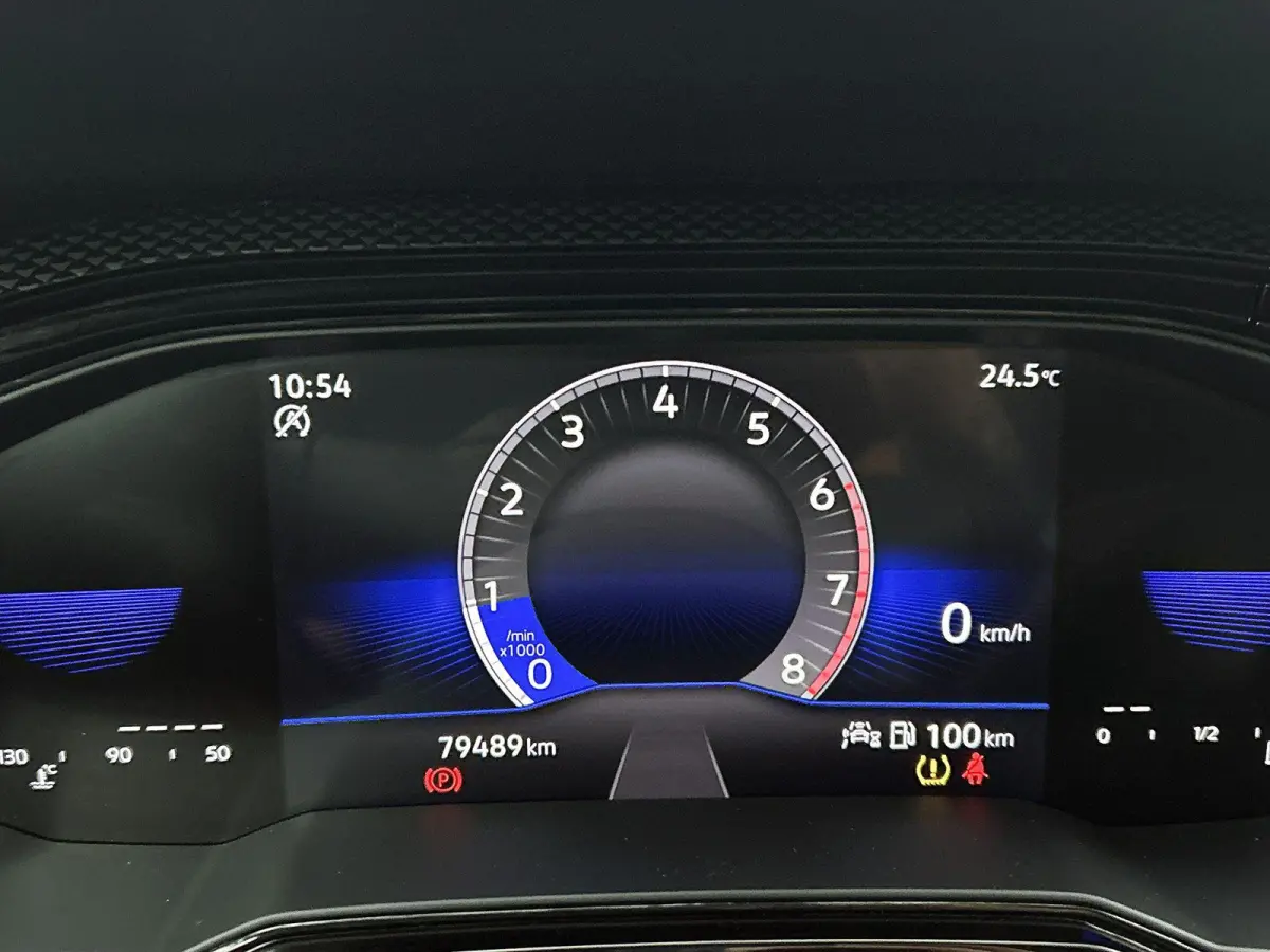 1.0 TSI Life Edition | 95 PK | Digital Cockpit | Airco | Parkeercamera | Keyless | Carplay / Android Auto