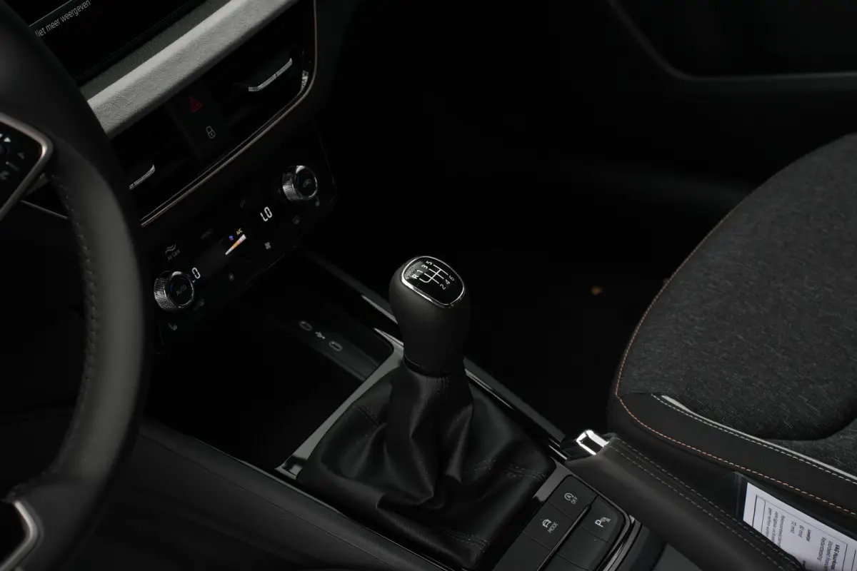 Business Edition | Achteruitrijcamera | Adaptive Cruise Control | Chromen raamlijsten