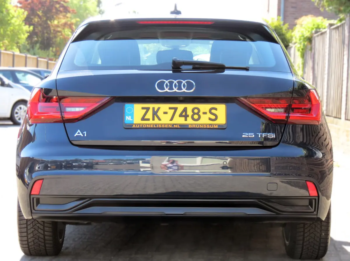 25 TFSI epic | DEALER ONDERHOUDEN | SFEERVERLICHTING | CAMERA | 17 INCH VELGEN | NIEUWE BANDEN | APPLE CARPLAY |