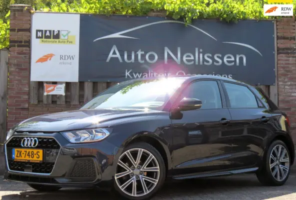 25 TFSI epic | DEALER ONDERHOUDEN | SFEERVERLICHTING | CAMERA | 17 INCH VELGEN | NIEUWE BANDEN | APPLE CARPLAY |
