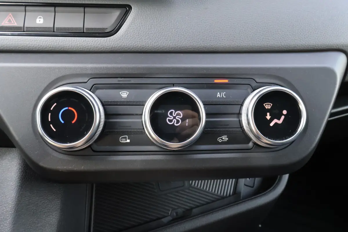 2.0 dCi 170pk Bakwagen met Laadklep
