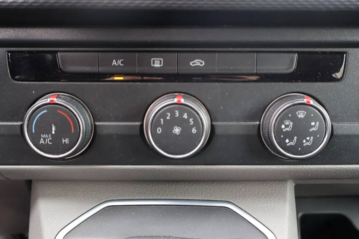 2.0 TDI 150pk L2 H1 Bulli Automaat DC (Wordt verwacht)