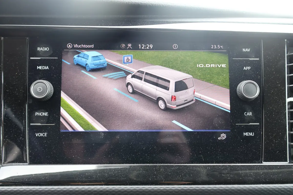 2.0 TDI 150pk L2 H1 Bulli Automaat DC (Wordt verwacht)
