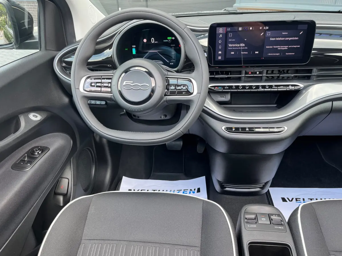 Urban 42 kWh NL.Auto/SOH 94.9%/Carplay/Cabriolet/Groot scherm/1Ste Eigenaar/Dealer onderhouden