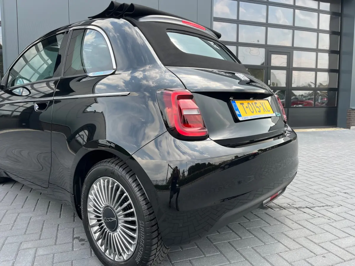 Urban 42 kWh NL.Auto/SOH 94.9%/Carplay/Cabriolet/Groot scherm/1Ste Eigenaar/Dealer onderhouden