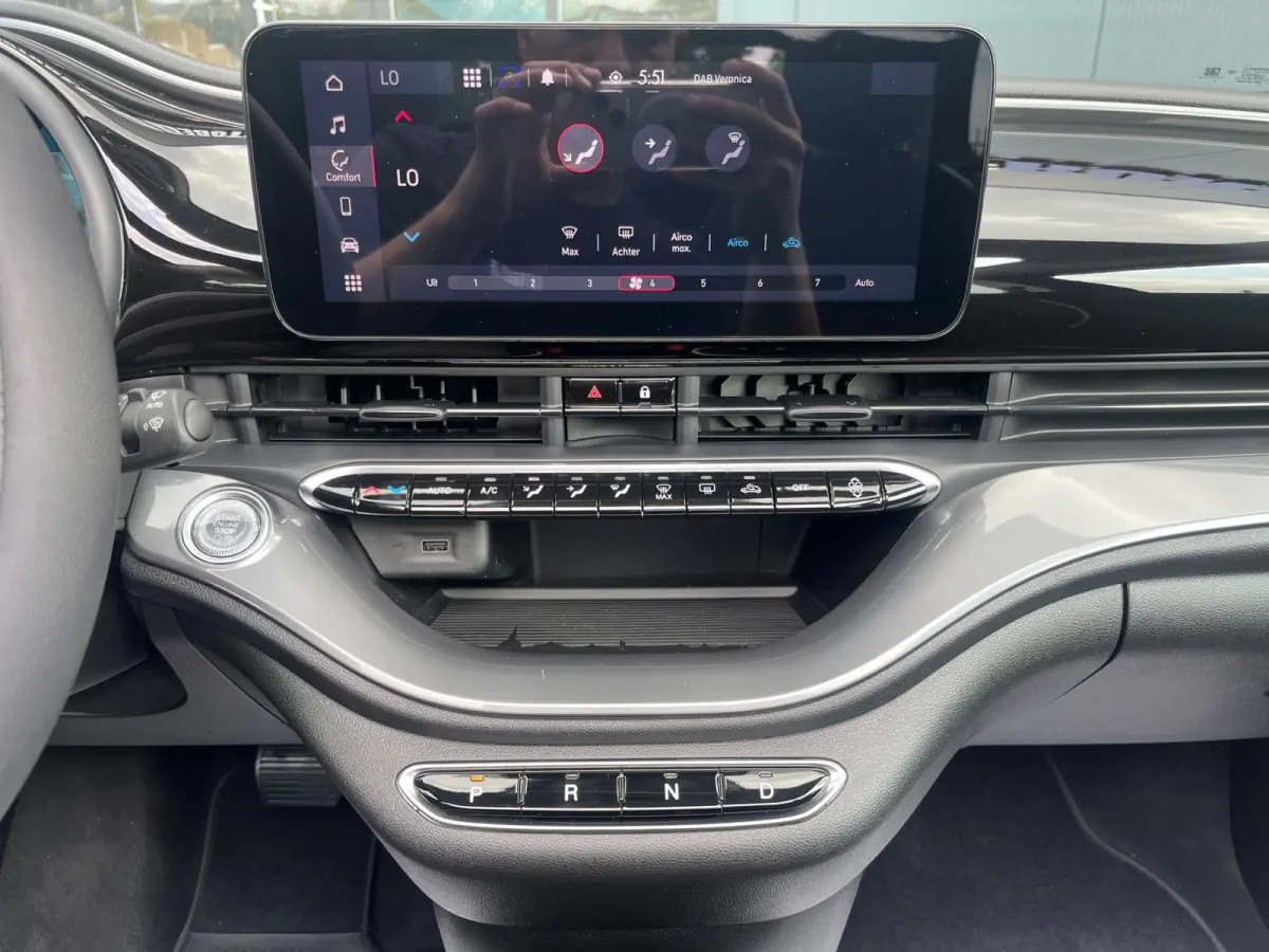 Urban 42 kWh NL.Auto/SOH 94.9%/Carplay/Cabriolet/Groot scherm/1Ste Eigenaar/Dealer onderhouden