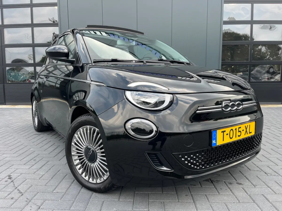 Urban 42 kWh NL.Auto/SOH 94.9%/Carplay/Cabriolet/Groot scherm/1Ste Eigenaar/Dealer onderhouden