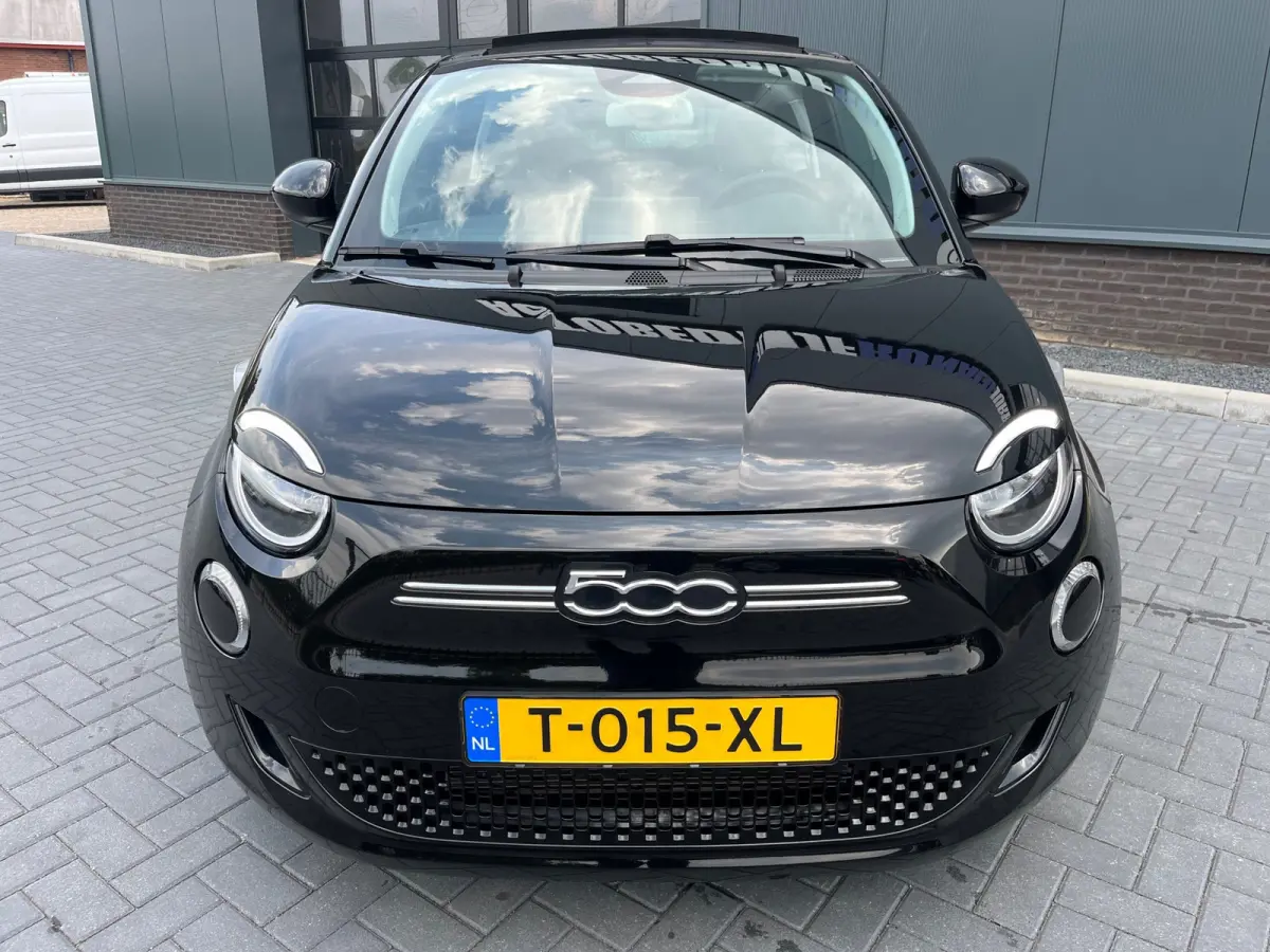 Urban 42 kWh NL.Auto/SOH 94.9%/Carplay/Cabriolet/Groot scherm/1Ste Eigenaar/Dealer onderhouden