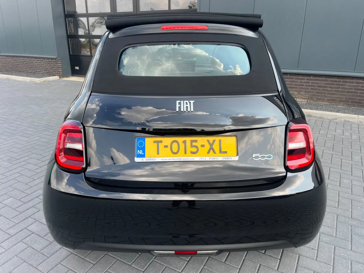 Urban 42 kWh NL.Auto/SOH 94.9%/Carplay/Cabriolet/Groot scherm/1Ste Eigenaar/Dealer onderhouden