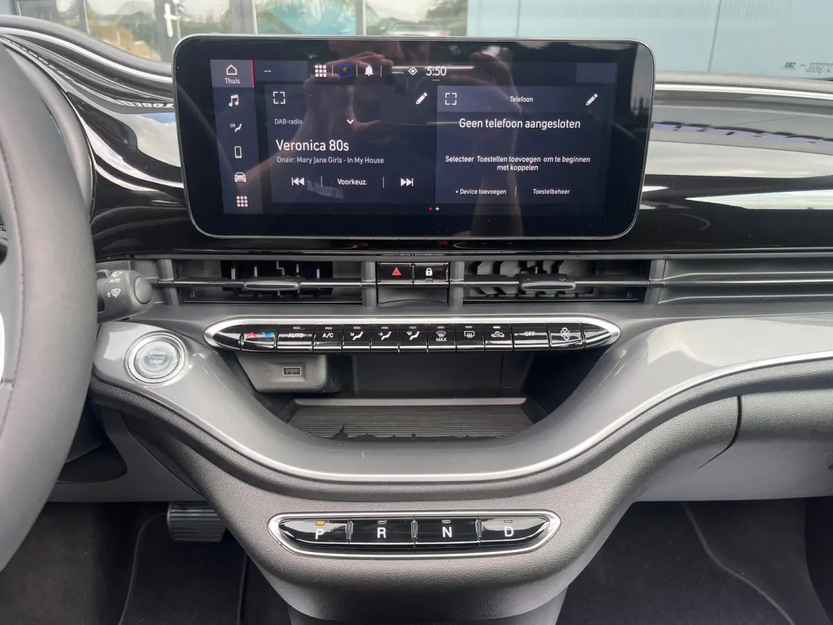 Urban 42 kWh NL.Auto/SOH 94.9%/Carplay/Cabriolet/Groot scherm/1Ste Eigenaar/Dealer onderhouden